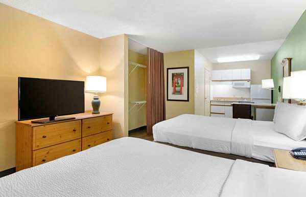  - Extended Stay America Suites Irvine - I-5, Exit 94