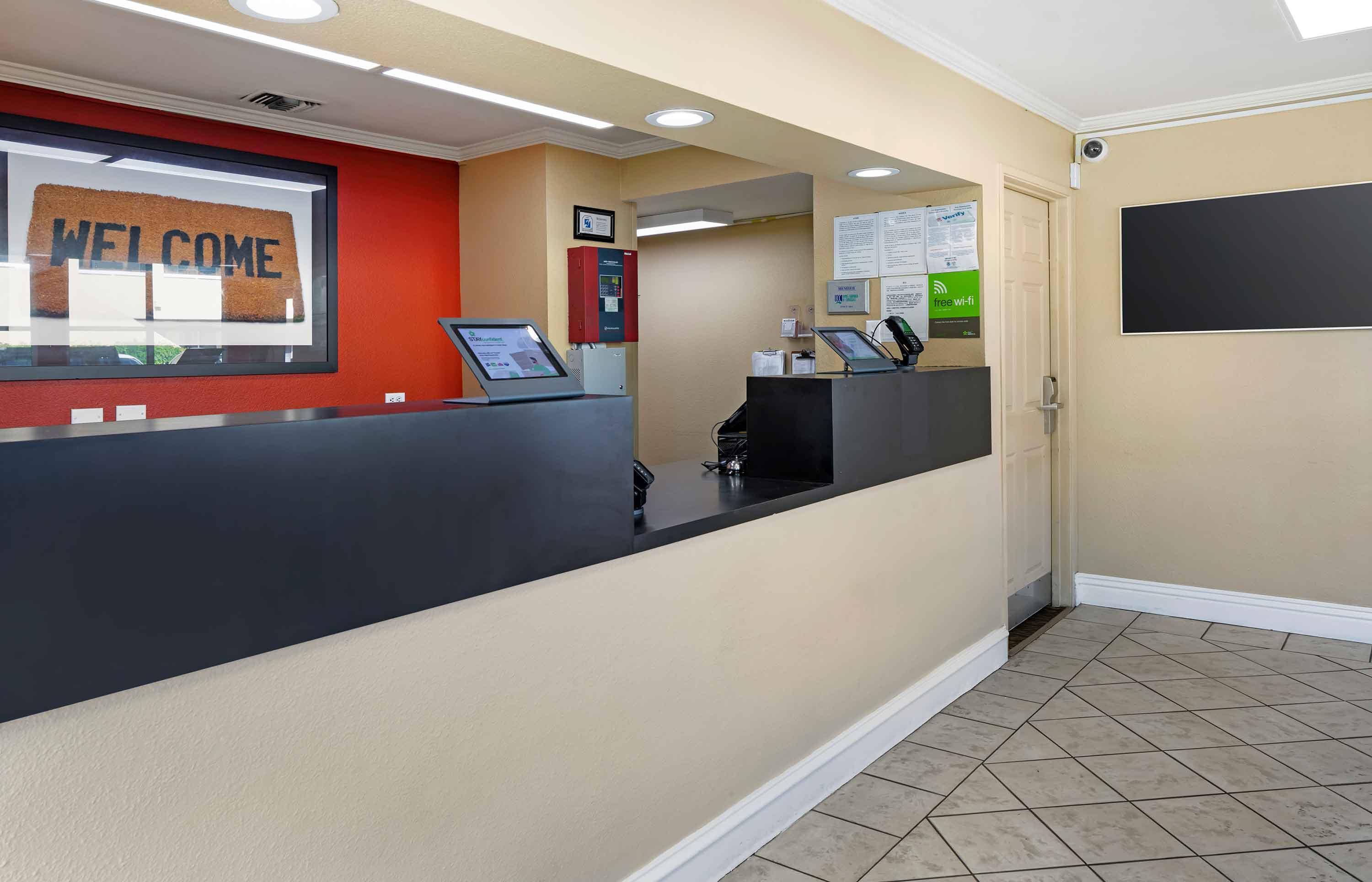 Lobby and Guest Check-in
