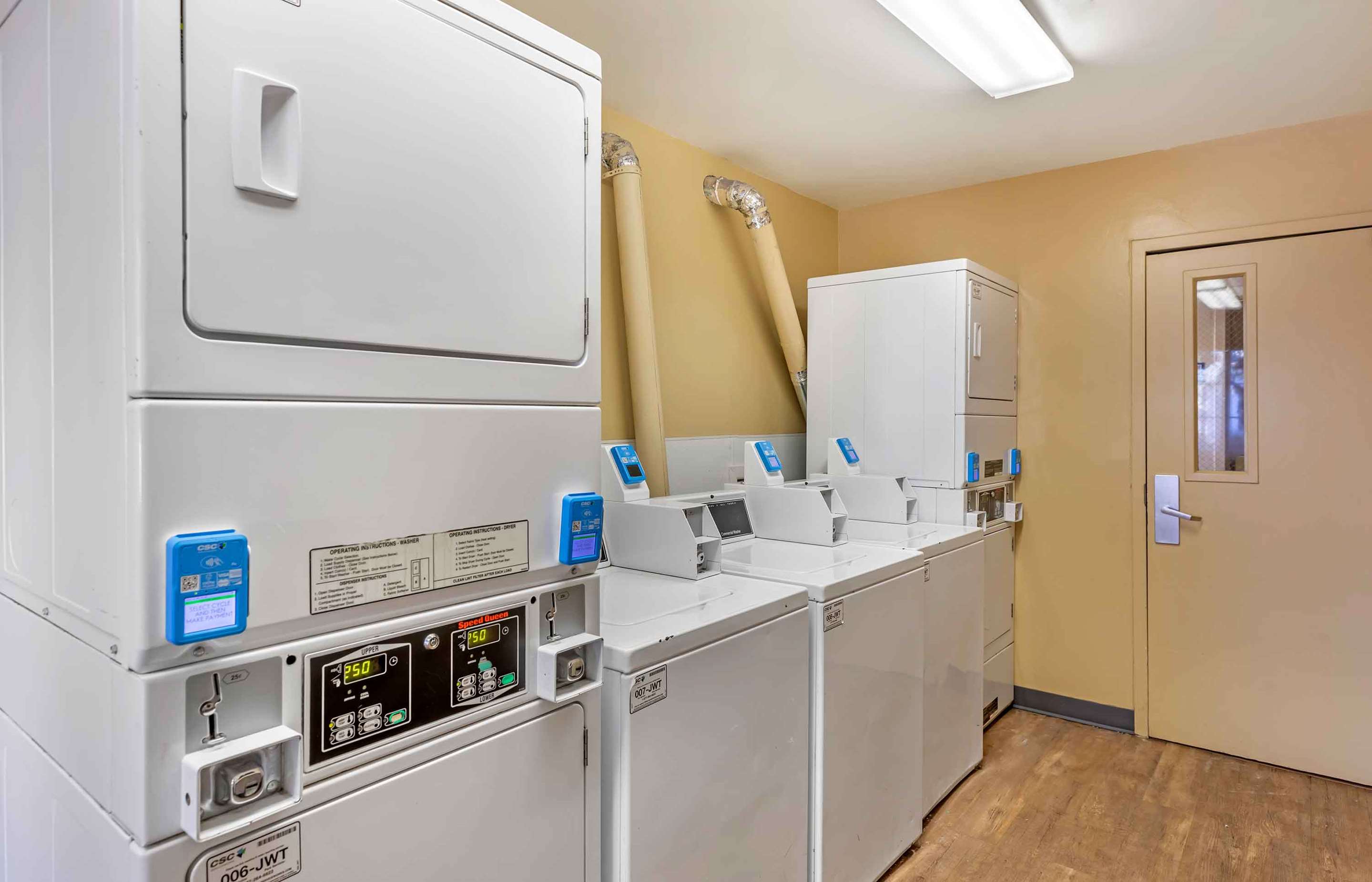 On-Premise Guest Laundry | Extended Stay America Suites - Denver - Tech Center South - Greenwood Village