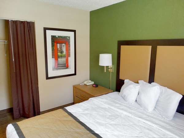  - Extended Stay America Suites 1040 Greenwood Blvd - I-4, Exit 98