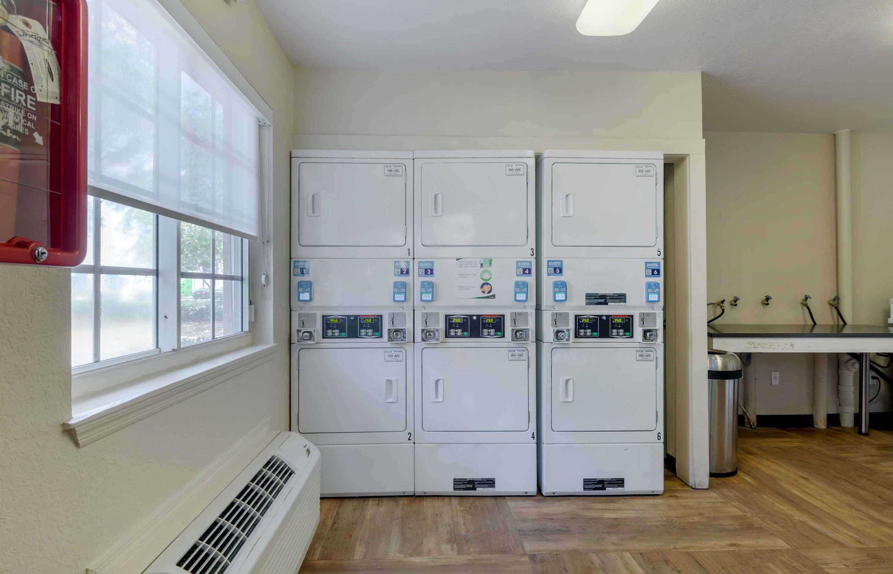 On-Premise Guest Laundry | Extended Stay America Suites - Miami - Airport - Doral