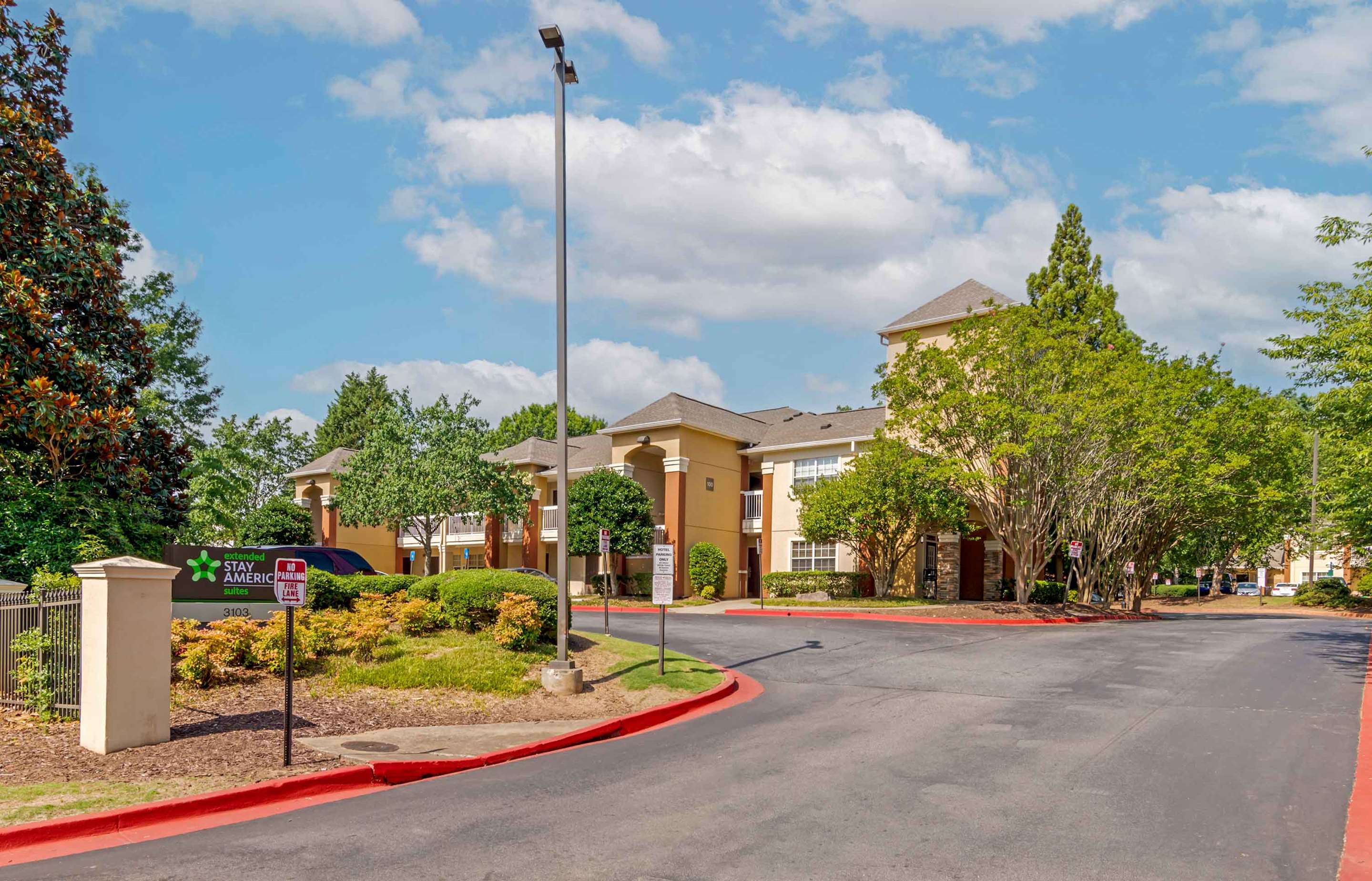 Exterior | Extended Stay America Suites - Atlanta - Cumberland Mall
