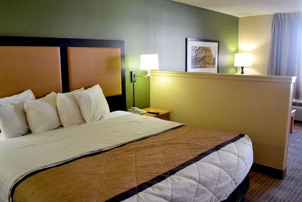  - Extended Stay America Suites Hammond Drive Atlanta