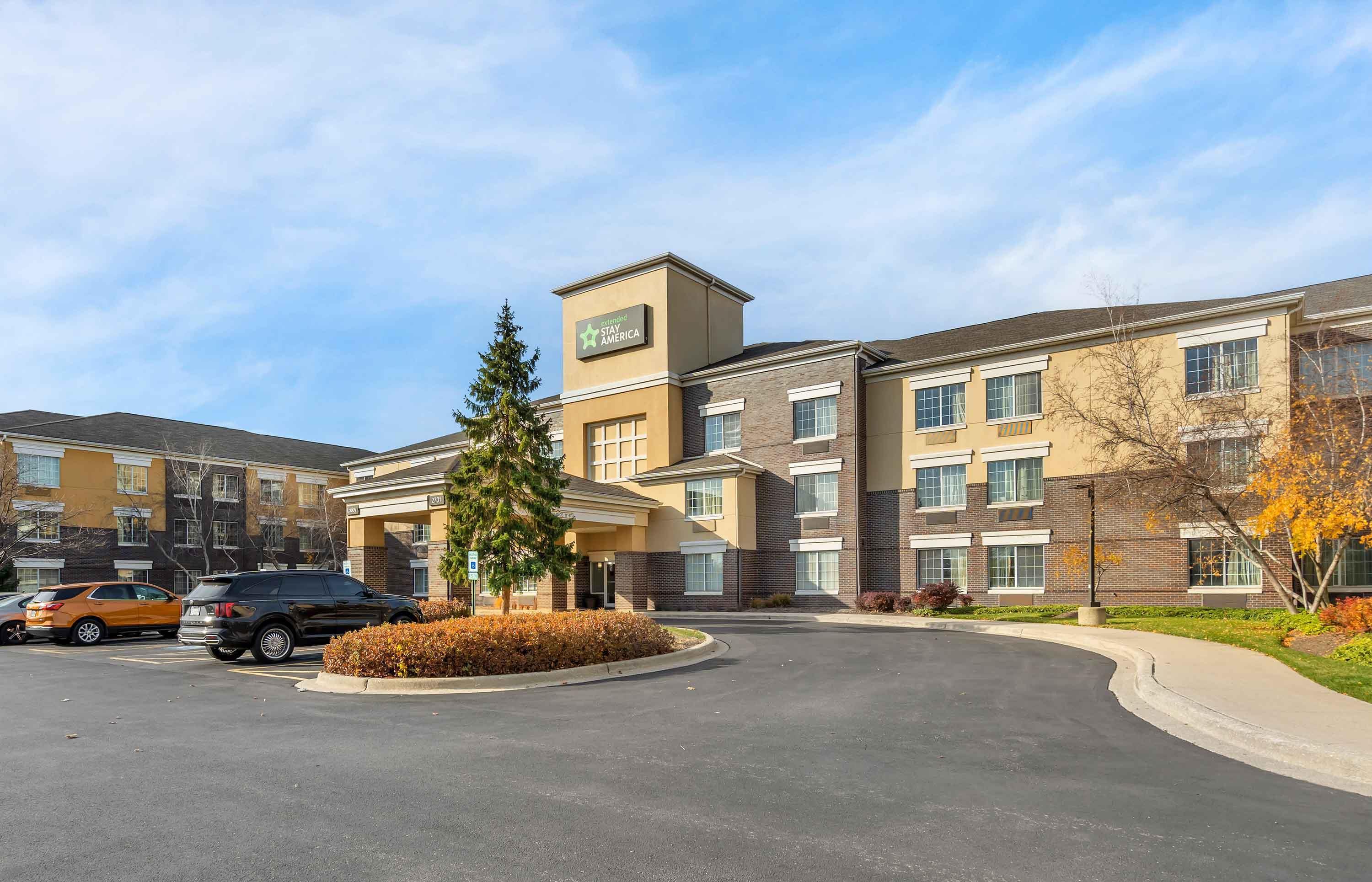 Exterior | Extended Stay America Suites - Chicago - Lombard - Oakbrook