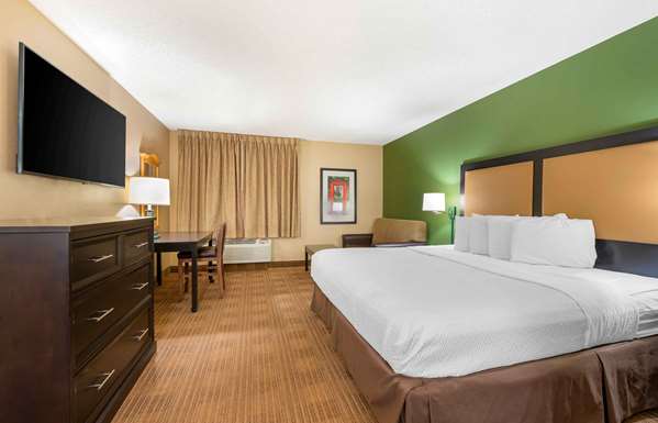  - Extended Stay America Suites Convention Center Schaumburg
