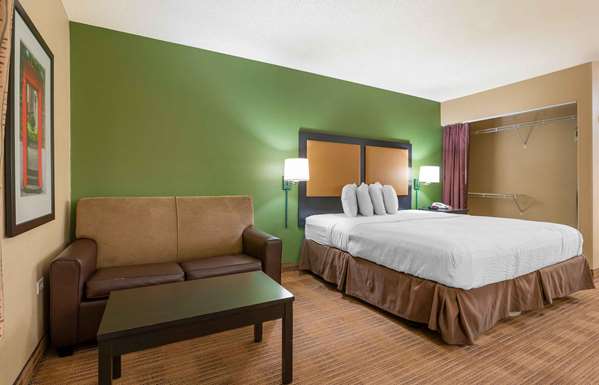  - Extended Stay America Suites Convention Center Schaumburg