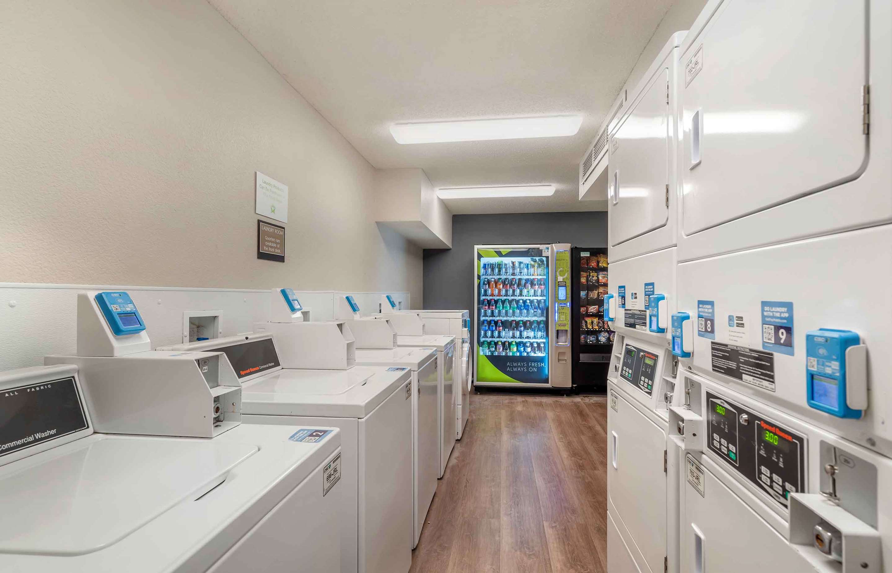 On-Premise Guest Laundry | Extended Stay America Select Suites Chicago Westmont Oak Brook