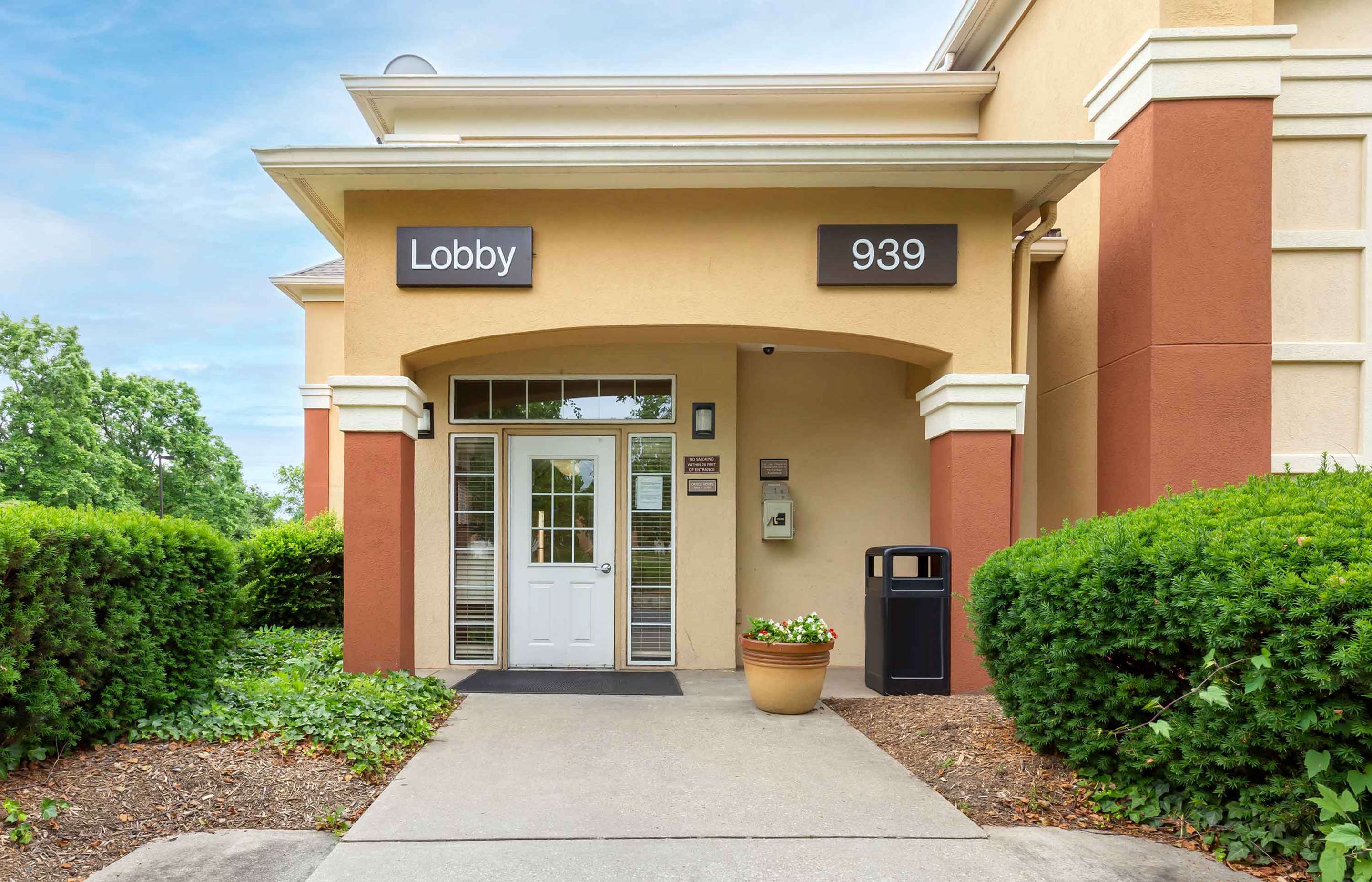Exterior | Extended Stay America Suites Baltimore BWI International Dr