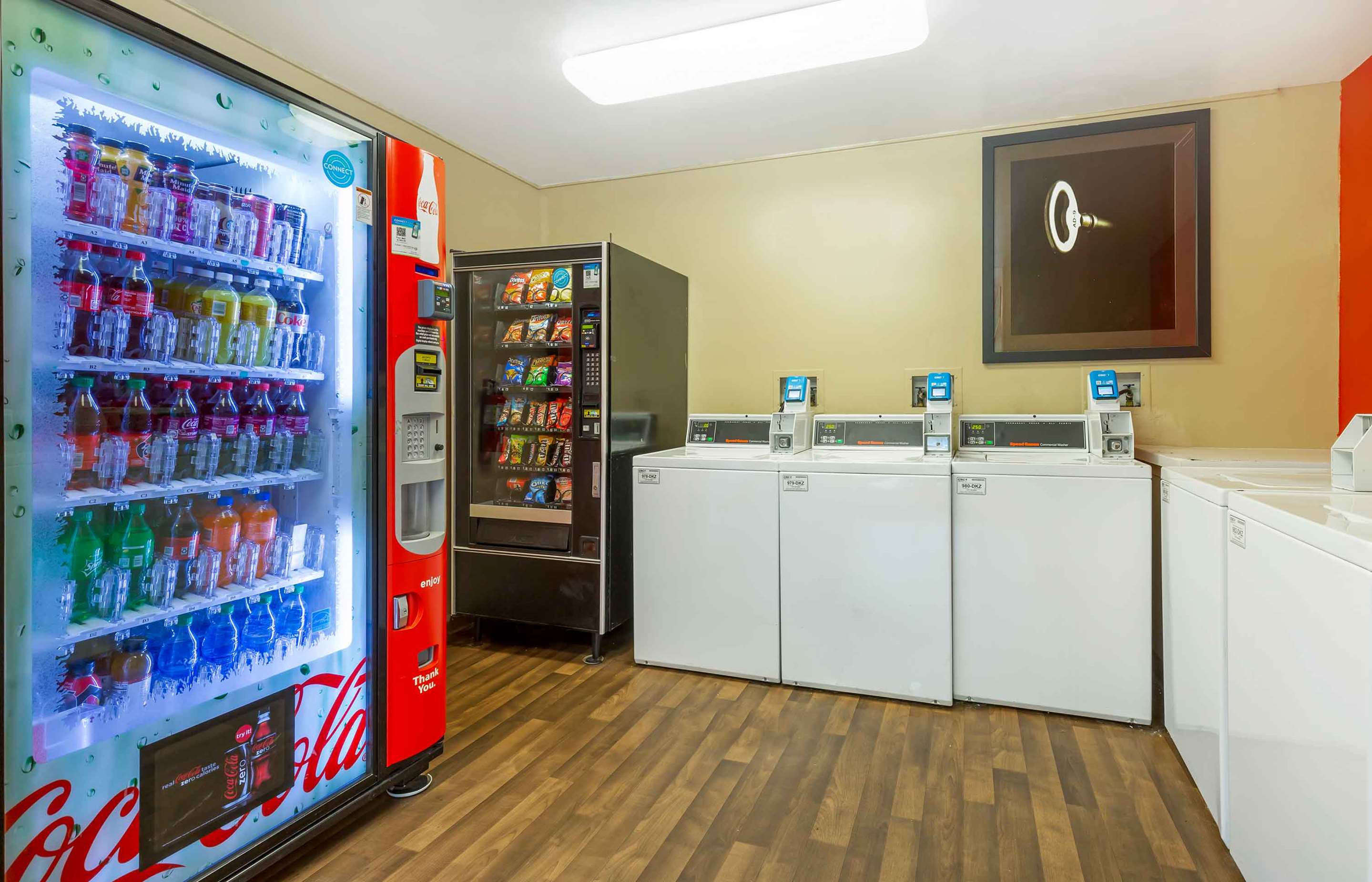 On-Premise Guest Laundry | Extended Stay America Select Suites Washington DC Germantown