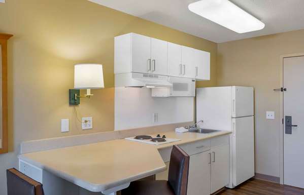  - Extended Stay America Suites Burlington