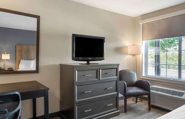  - Extended Stay America Suites Burlington