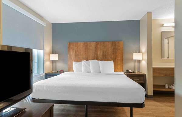  - Extended Stay America Suites Burlington