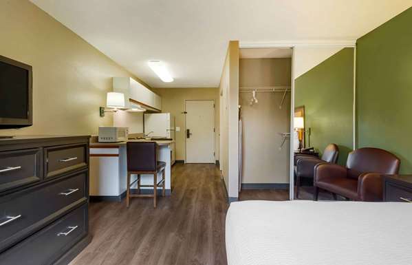  - Extended Stay America Suites Marlborough - I-495, Exit 63B