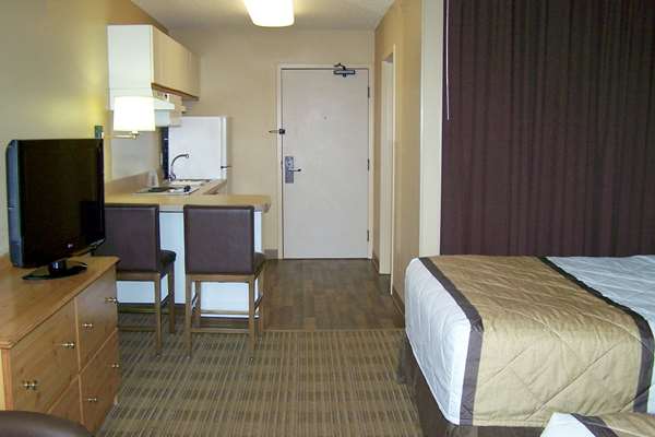 - Extended Stay America Suites Country Club Plaza Kansas City