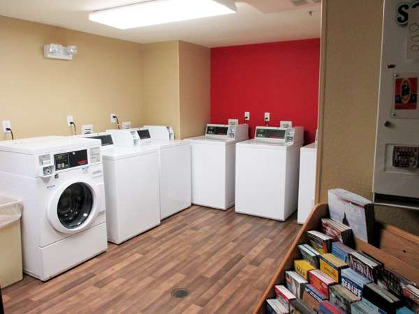 Amenities - Extended Stay America Suites Country Club Plaza Kansas City