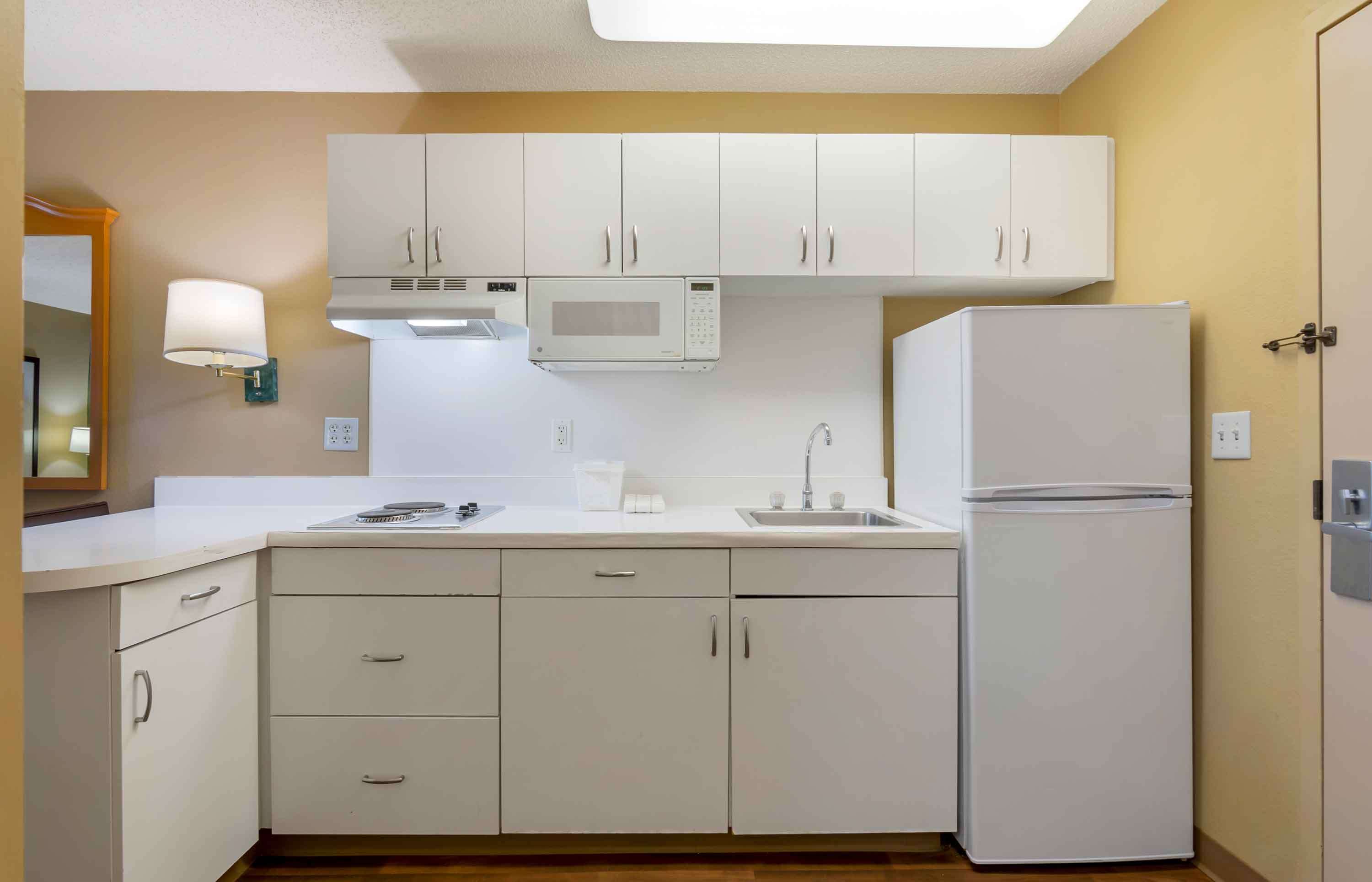 Extended Stay America - Kansas City - Country Club – Kansas City, MO