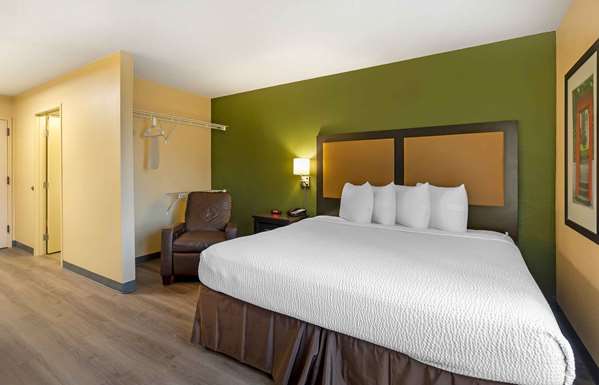  - Extended Stay America Suites Bridgeton - I-70, Exit 235A