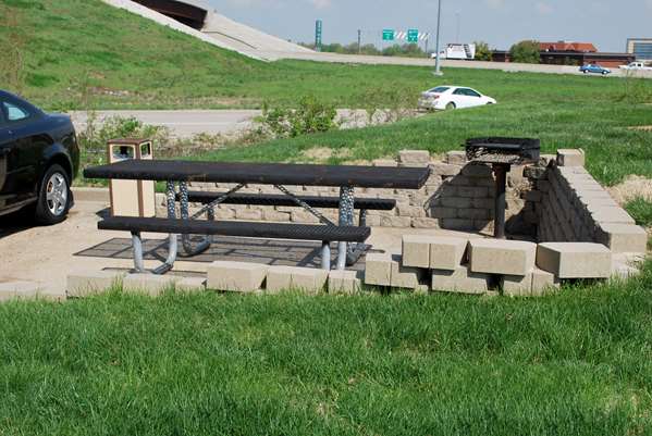  - Extended Stay America Suites Westport Central, I-270, Exit 16