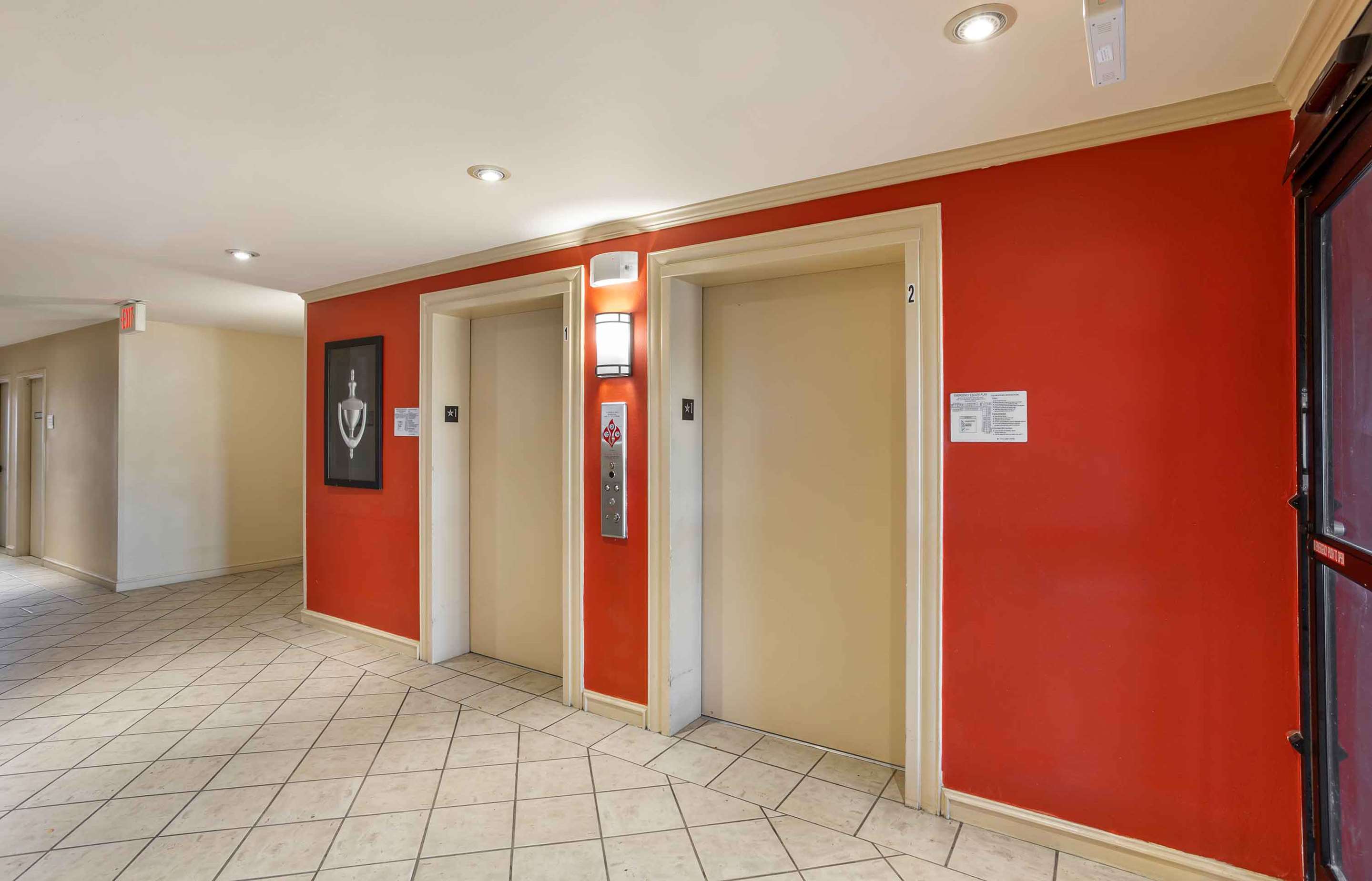 Lobby and Guest Check-in | Extended Stay America Suites Meadowlands East Rutherford