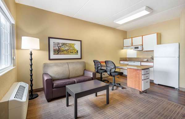  - Extended Stay America Suites Secaucus - I-95, Exit 17