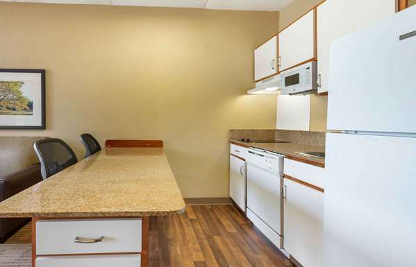  - Extended Stay America Suites Secaucus - I-95, Exit 17
