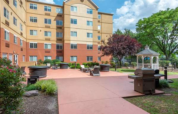  - Extended Stay America Suites Secaucus - I-95, Exit 17