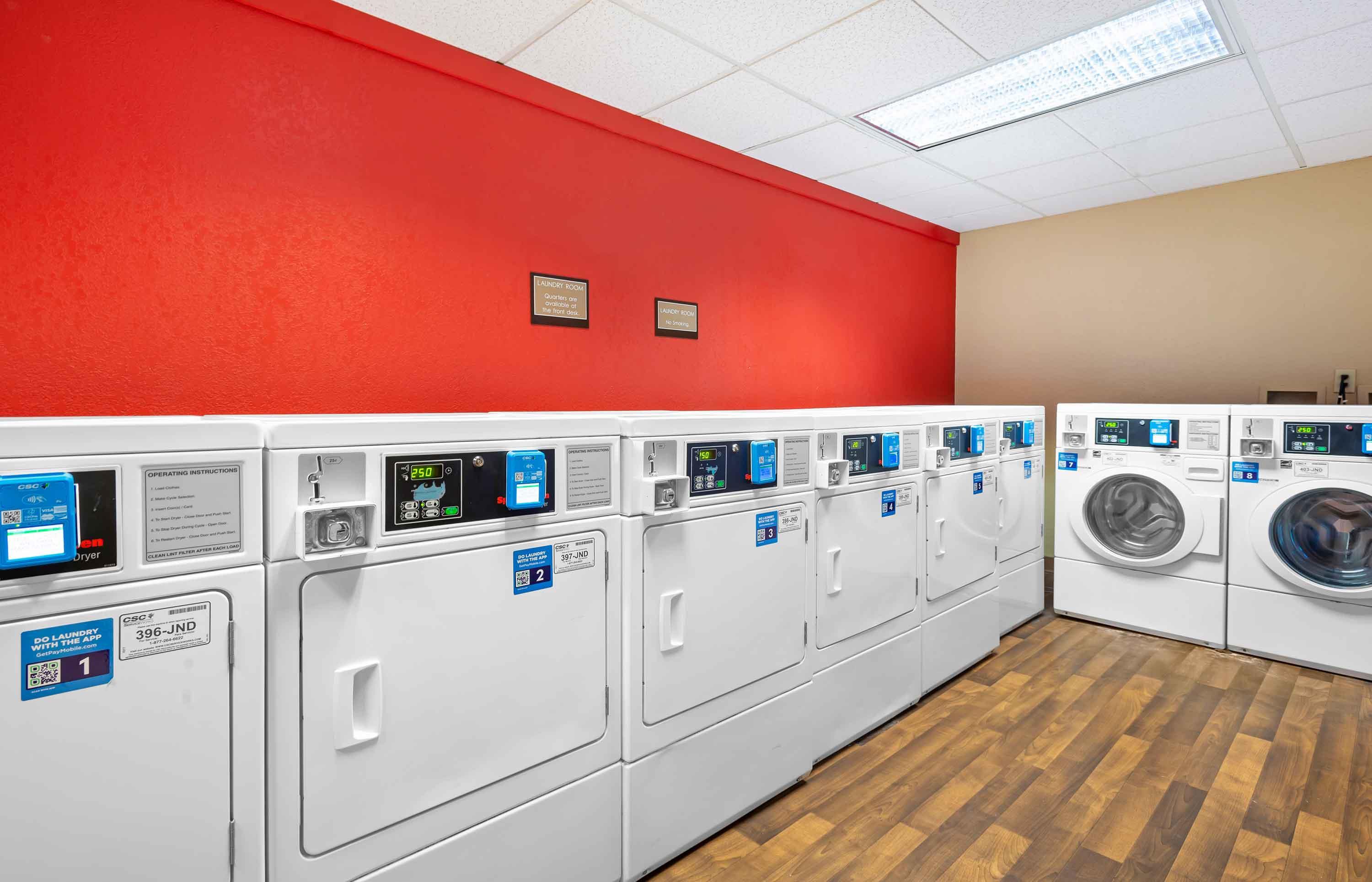 On-Premise Guest Laundry | Extended Stay America Suites Secaucus New York City Area