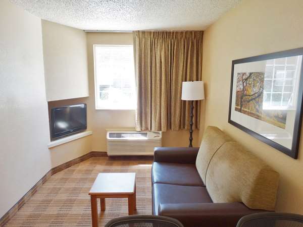  - Extended Stay America Suites Route 9 Fishkill - I-84, Exit 46