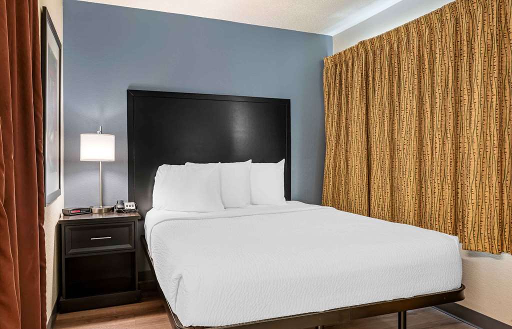 EXTENDED STAY AMERICA SUITES, photo 3