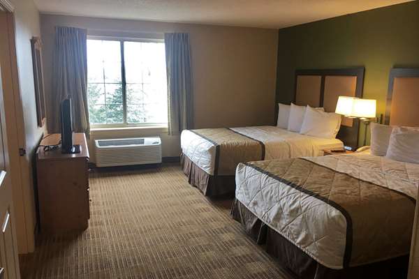  - Extended Stay America Suites Airport North Olmsted - I-480, Exit 6