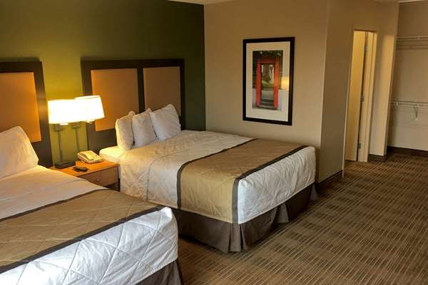  - Extended Stay America Suites Airport North Olmsted - I-480, Exit 6