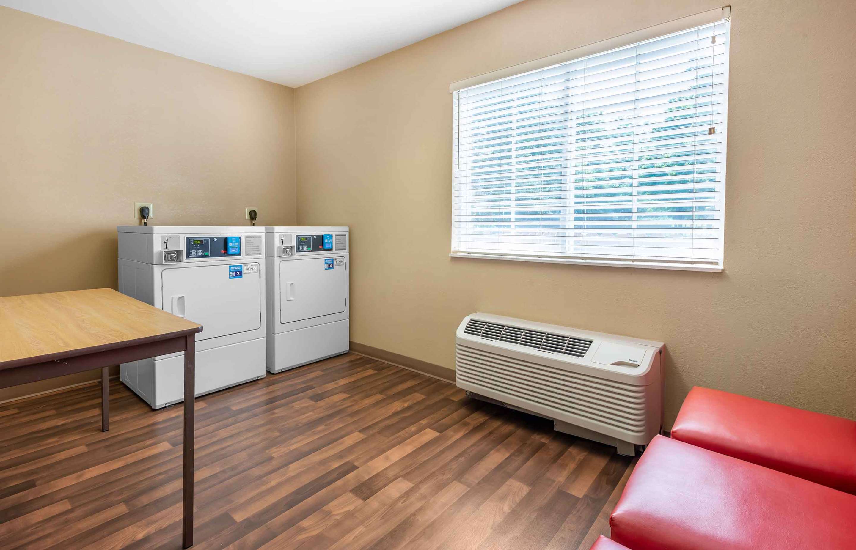 On-Premise Guest Laundry | Extended Stay America Suites Philadelphia Malvern