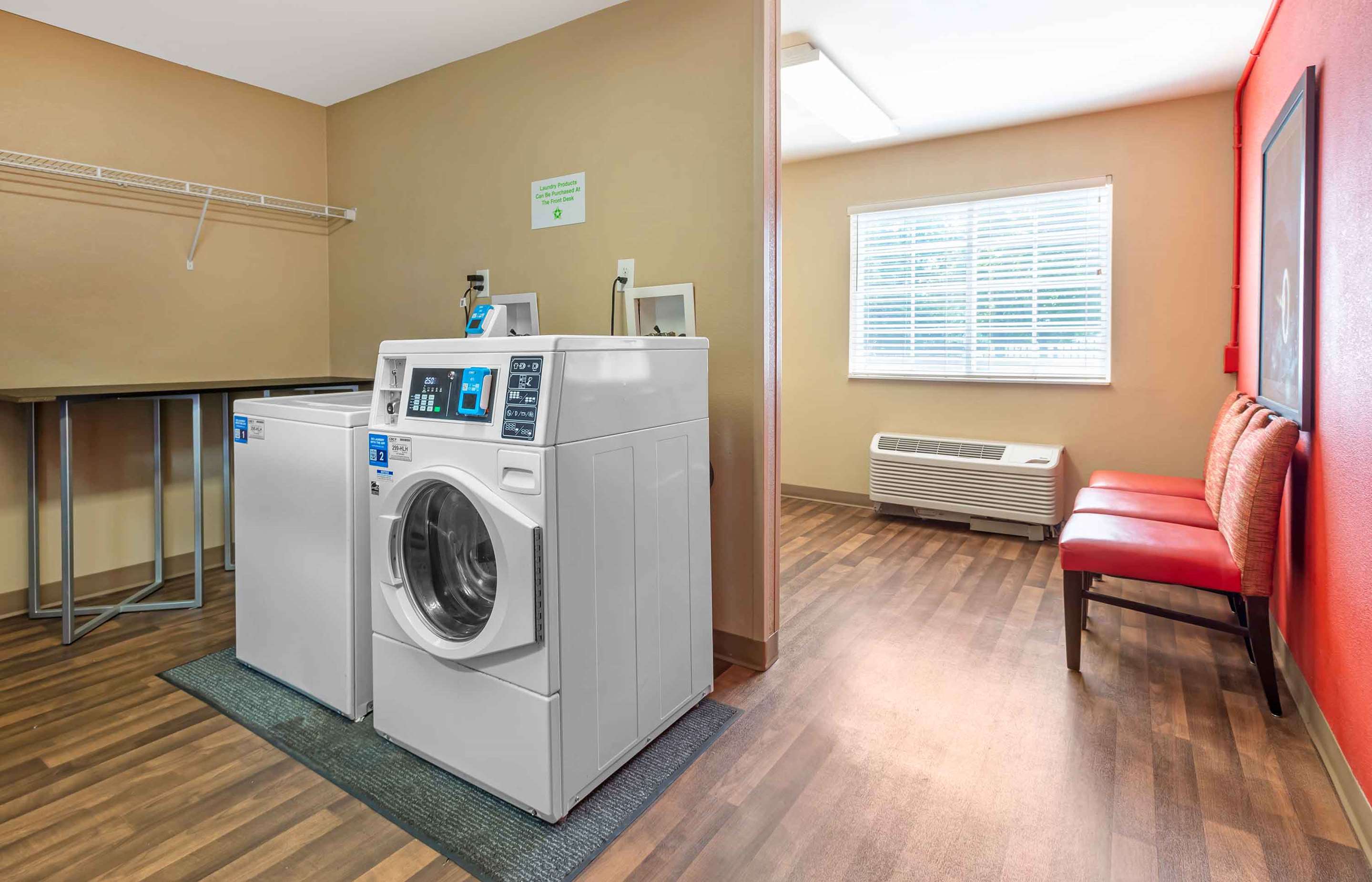 On-Premise Guest Laundry | Extended Stay America Suites Philadelphia Malvern