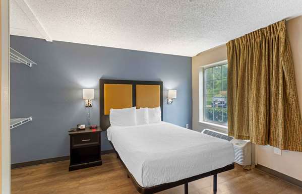  - Extended Stay America Suites Airport Memphis