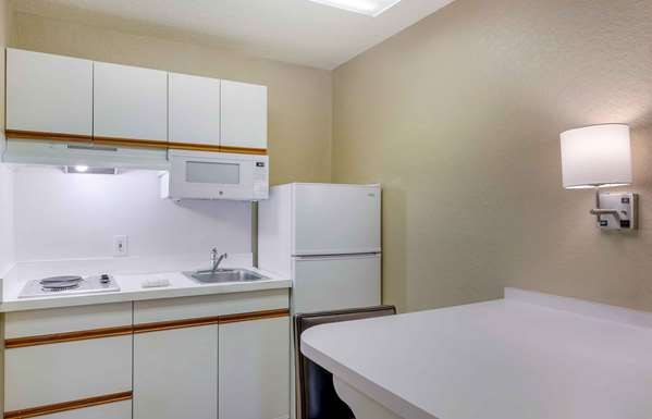  - Extended Stay America Suites Franklin - I-65, Exit 69