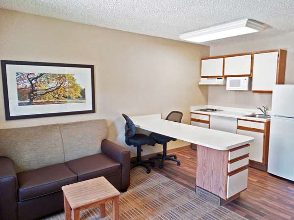  - Extended Stay America Suites Plano