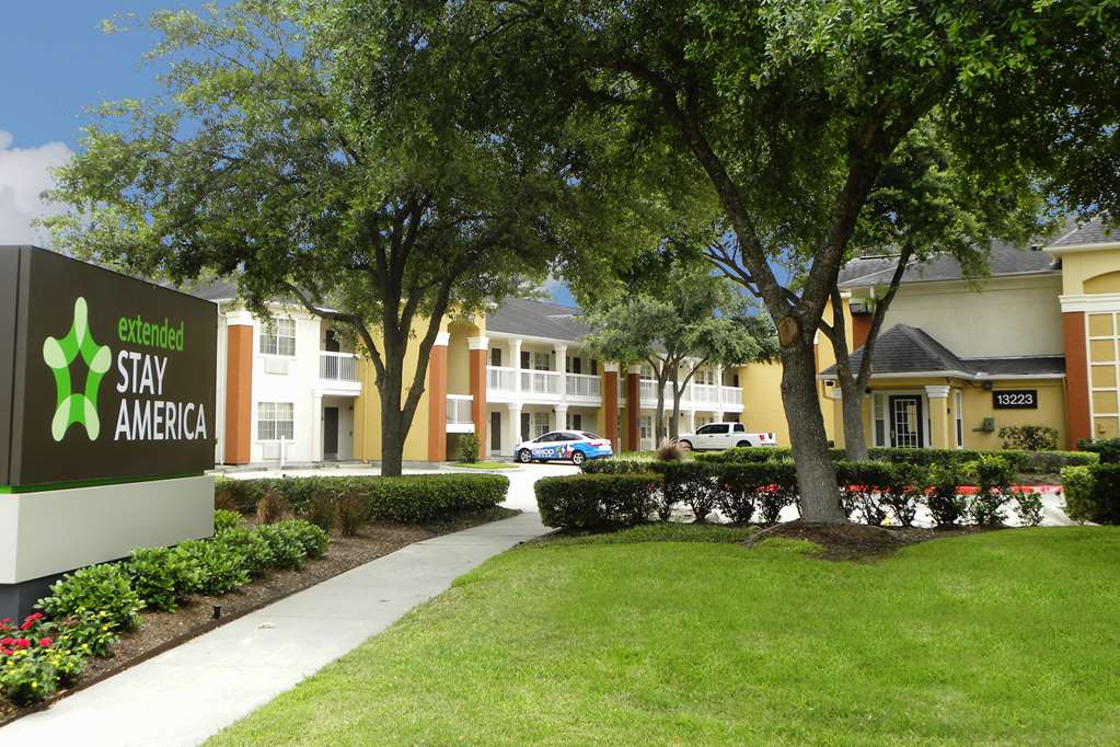 Extended Stay America Stes Willowbrook