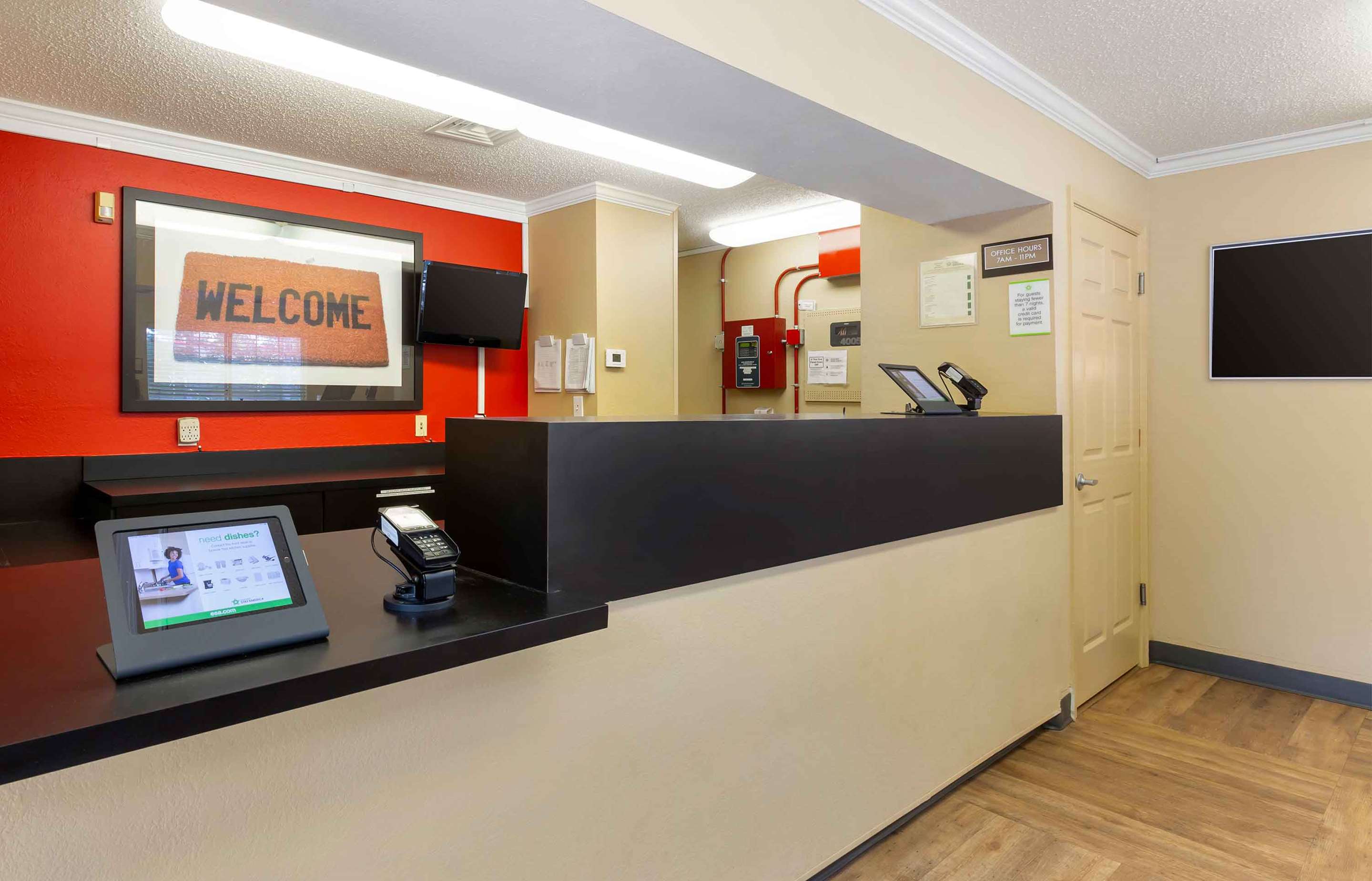 Lobby and Guest Check-in