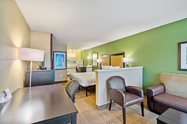  - Extended Stay America Suites Reston