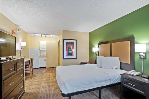  - Extended Stay America Suites Reston