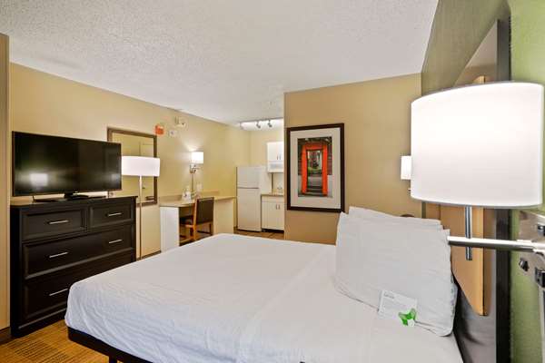  - Extended Stay America Suites Reston