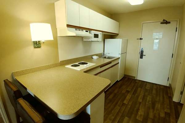  - Extended Stay America Suites Arboretum Richmond