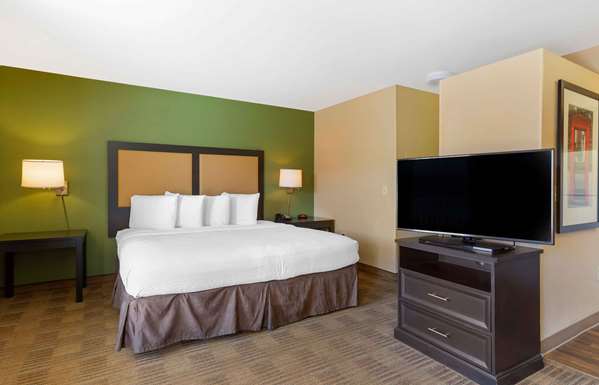 - Extended Stay America Suites Chandler Blvd Phoenix - I-10, Exit 160