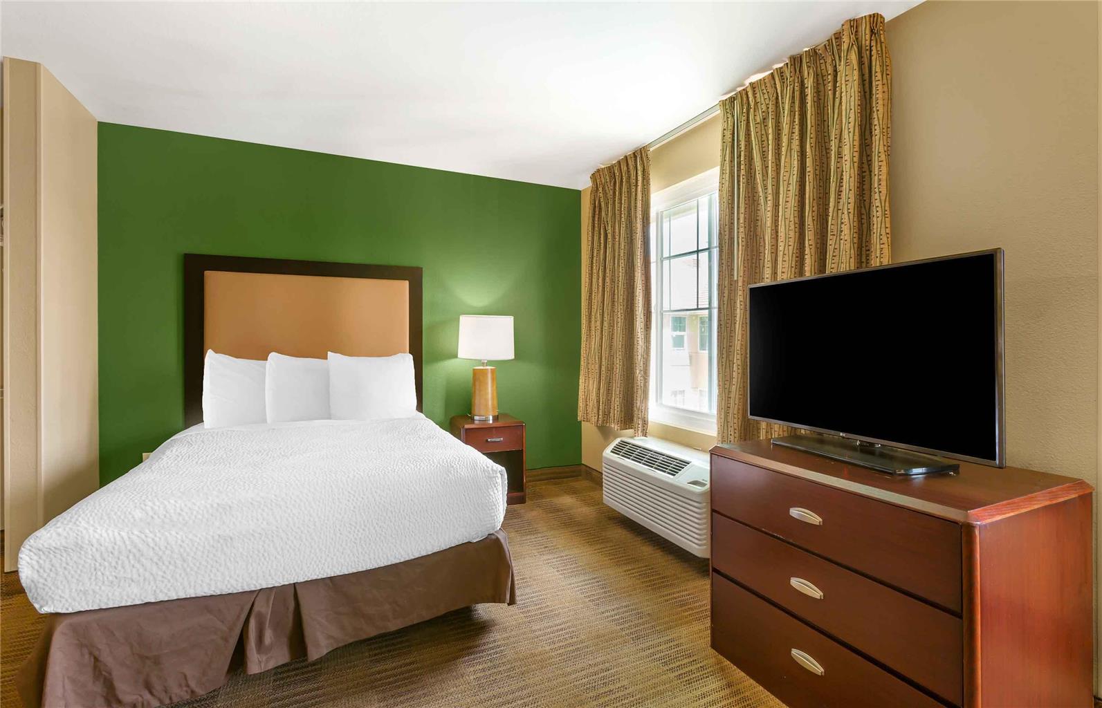 EXTENDED STAY AMERICA SELECT-guestroom-Guest Room,On-Site.jpg