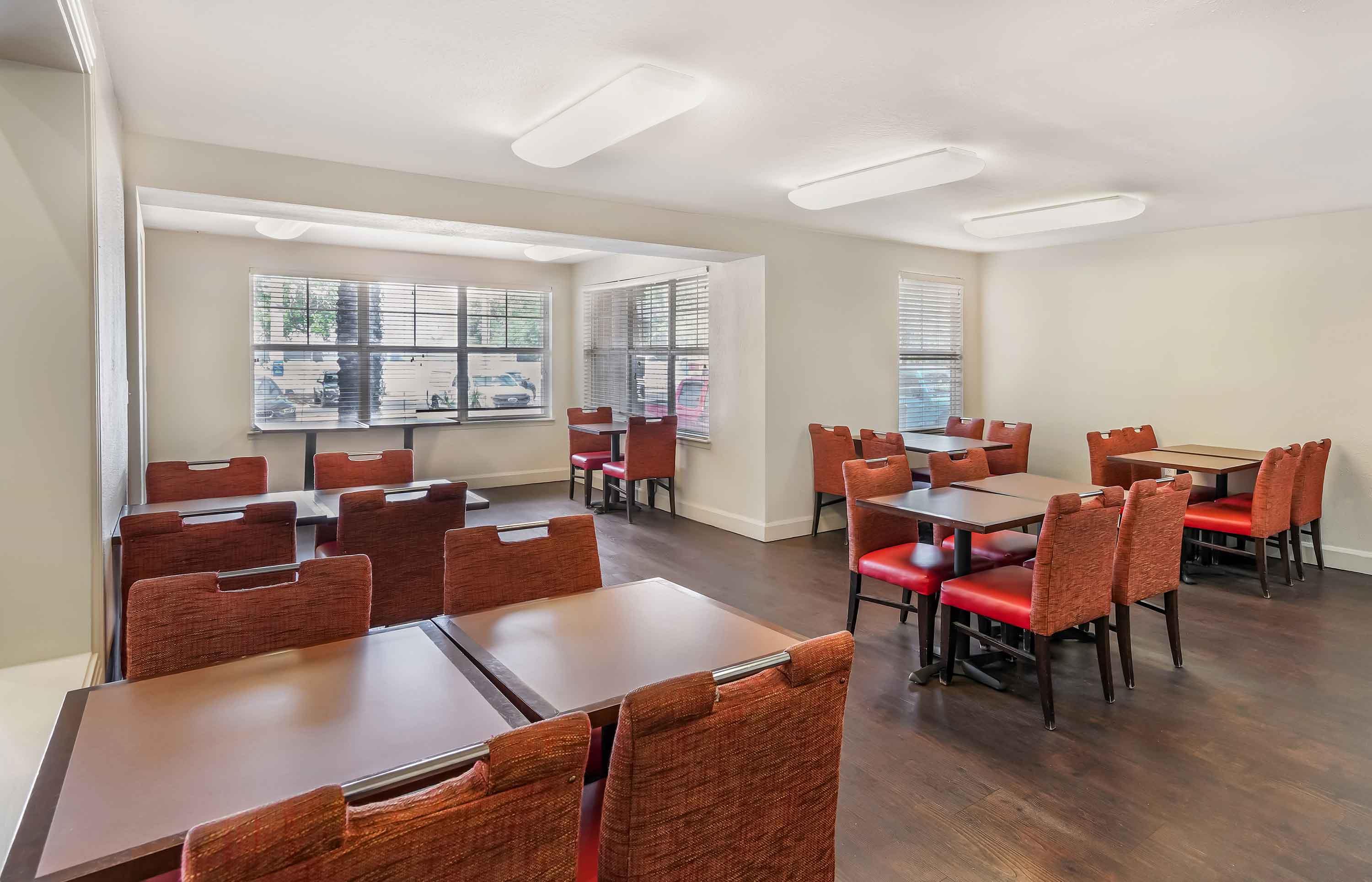 Breakfast Room