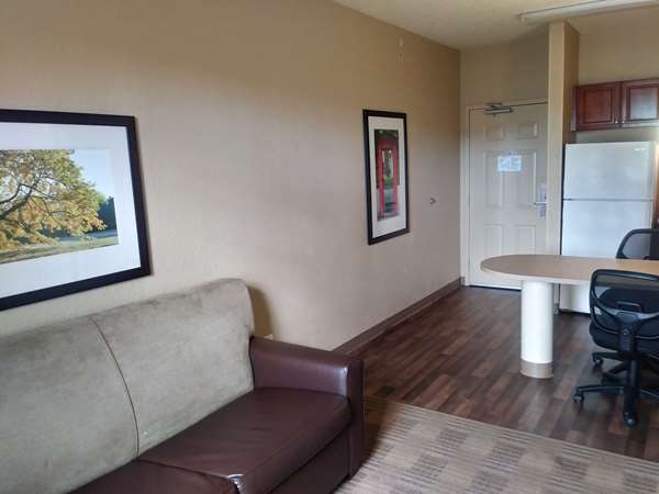  - Extended Stay America Suites Commodity Circle Orlando