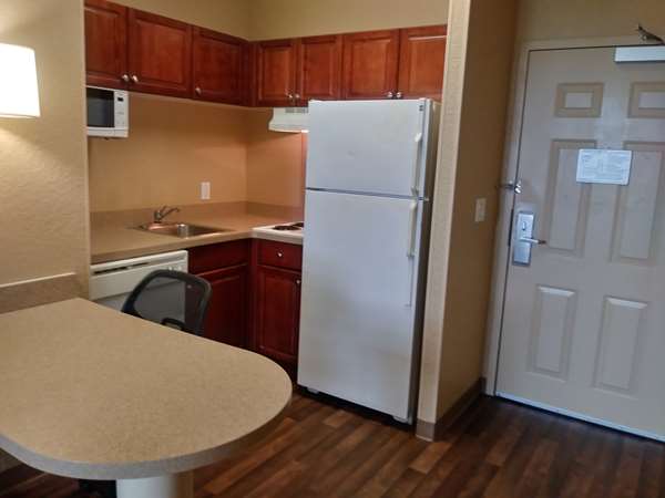  - Extended Stay America Suites Commodity Circle Orlando