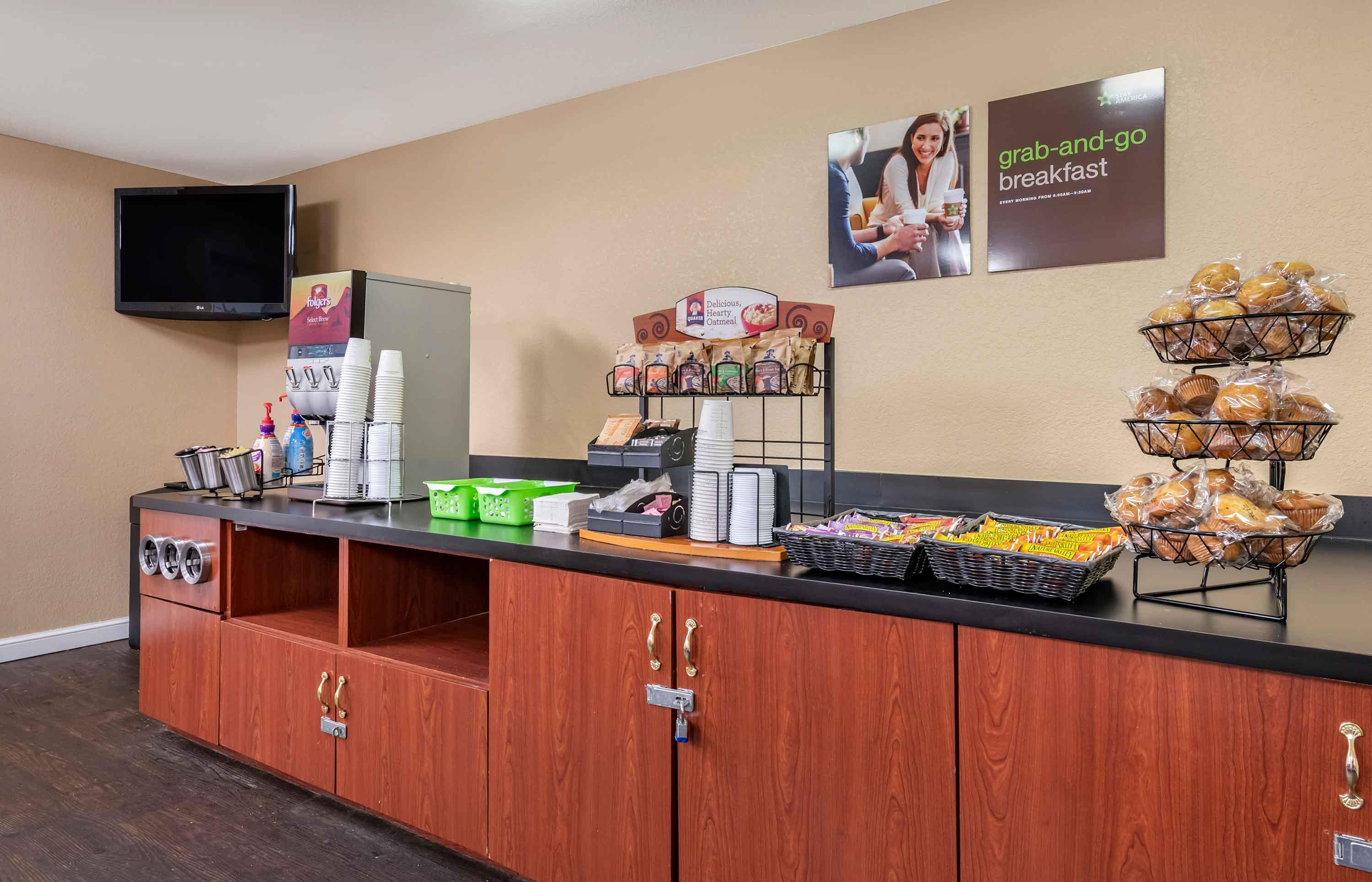 Coffee Station | Extended Stay America Suites Orlando Southpark Commodity Cir