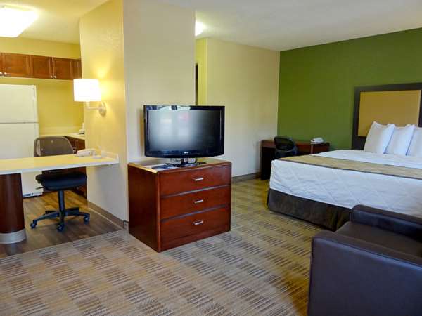  - Extended Stay America Suites Summit Tower Blvd Orlando - I-4, Exit 90