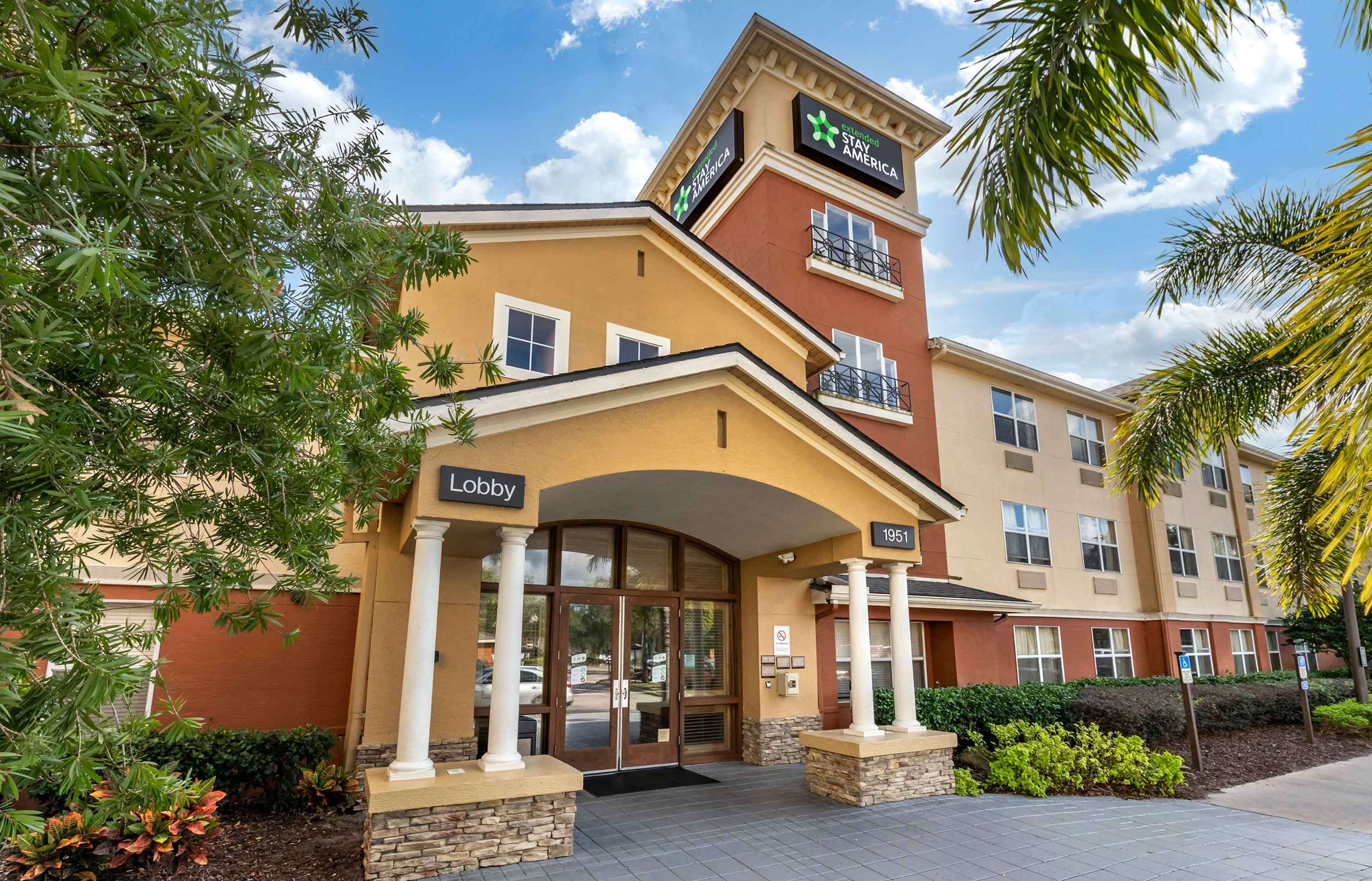 Exterior | Extended Stay America Suites Orlando Maitland Summit Tower B